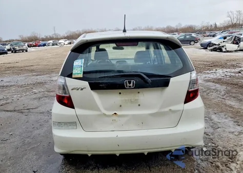 2010 Honda Fit Sport z USA, uszkodzony, nr VIN JHMGE8H43AC019243